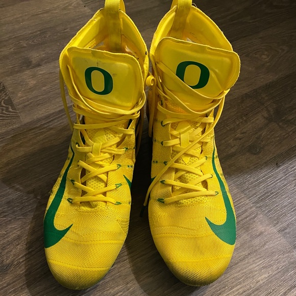 Men’s Oregon Nike Vapor Untouchable 3 Elite - Picture 1 of 4